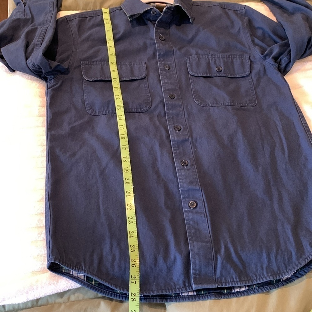 L. L. Bean Mens Shacket. Small-REG. Fully lined in Flannel (Blue Green White).  - Picture 8 of 9